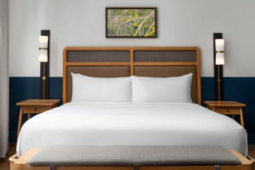 King Room image 3
