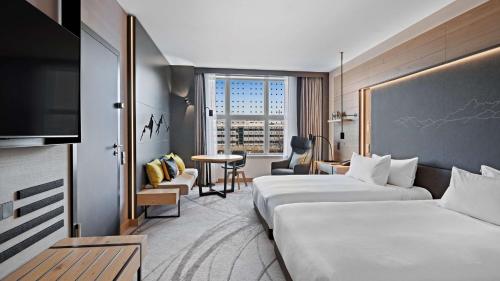 Hilton Munich Airport Room Type - Twin Guest Room