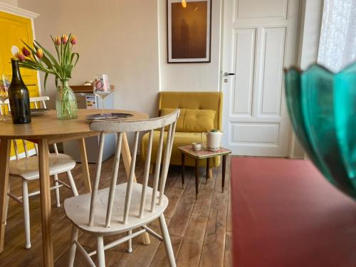 charming studio in Amsterdam-Noord, Amsterdam (foto 6)