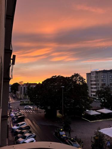 Surrounding environment, Ihana yksio keskustassa! in Töölö