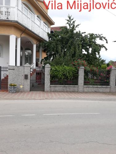 . Vila mijajlovic