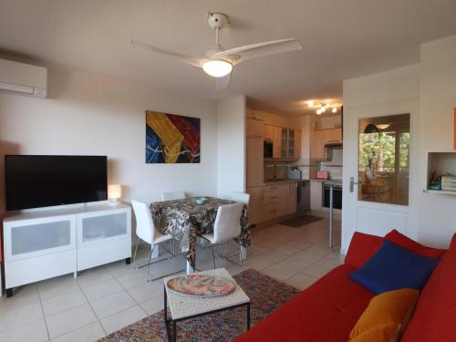 Sète : Appt 2 Pièces, Climatisé, Résidence avec Piscine - FR-1-472-210 Sète : Appt 2 Pièces, Climatisé, Résidence avec Piscine - FR-1-472-210