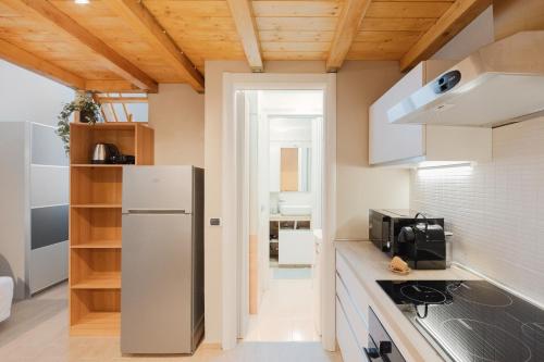 GoHost - Bright, Quiet and Cozy Loft, Rozzano (foto 7)