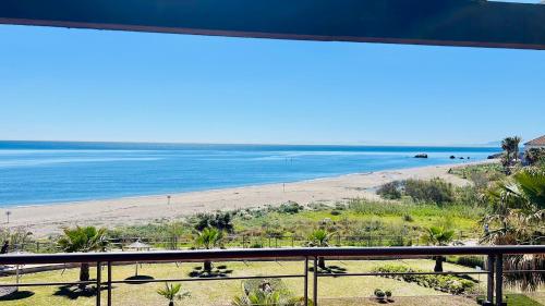 LUXURY Casares del Mar DP7