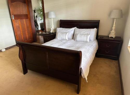 On De La Vigne On De La Vigne