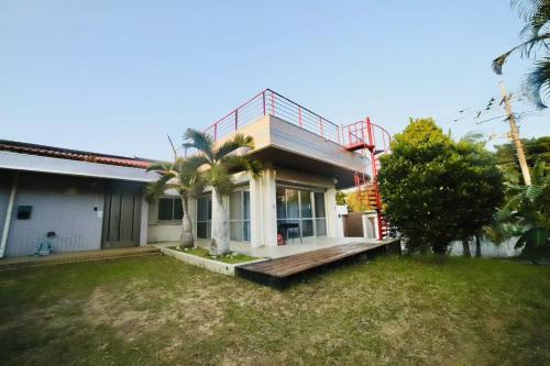 海王屋 Kaioya in Yonehara Beach