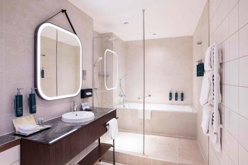 Junior Suite image 7