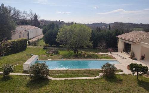 Casetta in Malemort-du-Comtat