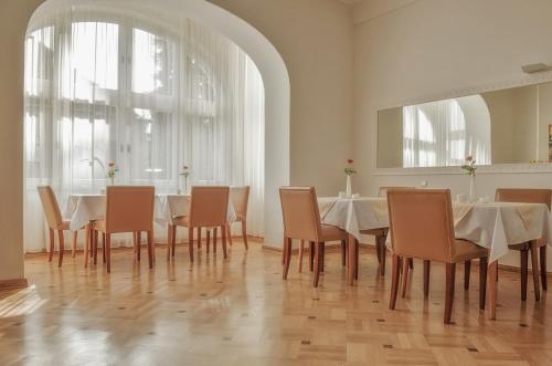 Augustenhof 5