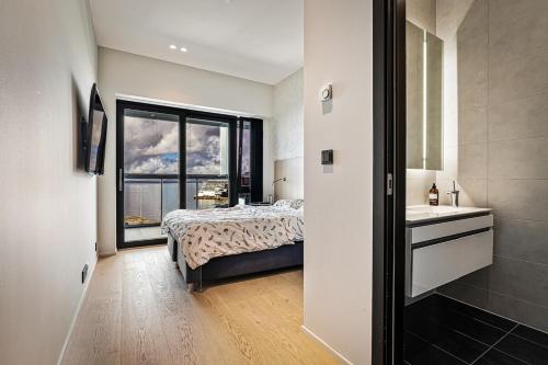 Exclusive Penthouse with Bryggen Views I MUST SEE Exclusive Penthouse with Bryggen Views I MUST SEE