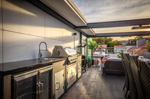 Exclusive Penthouse with Bryggen Views I MUST SEE Exclusive Penthouse with Bryggen Views I MUST SEE