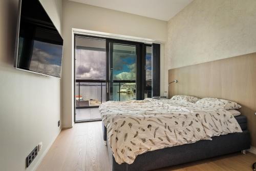 Exclusive Penthouse with Bryggen Views I MUST SEE Exclusive Penthouse with Bryggen Views I MUST SEE