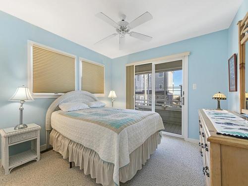 Ocean Side, Beach Badges, Wifi, Brant Beach,4 Bedroom Beach House, Steps To The Sand 13113