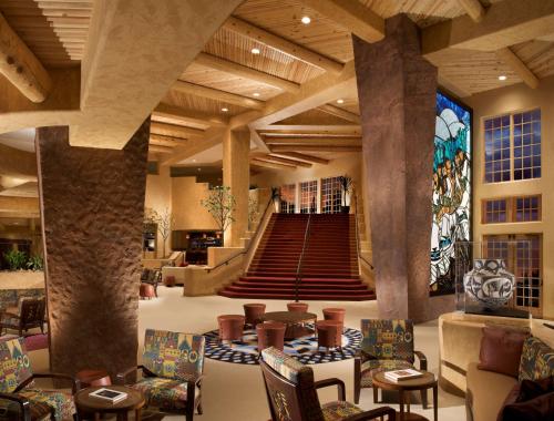 Hilton Santa Fe Buffalo Thunder - image 9