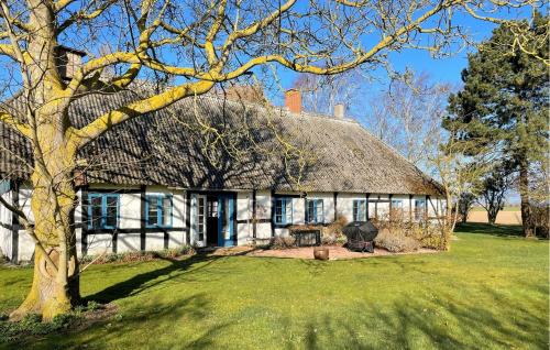 Cozy Home In Horslunde With Wifi