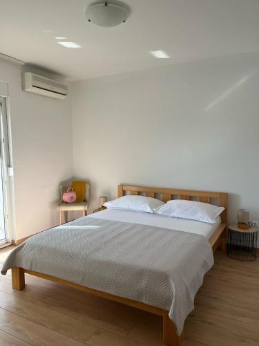 Apartments Zulim - image 9