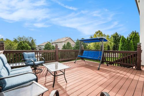 Furnished 5 BR Executive Rental in Millard