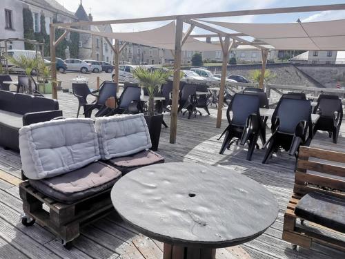 Балкон/тераса, Hotel Hostellerie De La Gabelle in Saint-Florent-le-Vieil