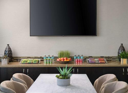 Hilton San Jose - image 7
