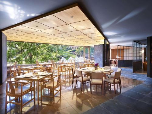 Hilton Tokyo Hotel, Tokyo (photo 9)