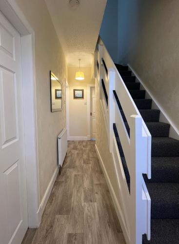 Homely Cosy Apartment near the Beach & Train  in Buckhaven