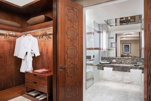 Conrad Makkah Room Type - Accessible Guest Room