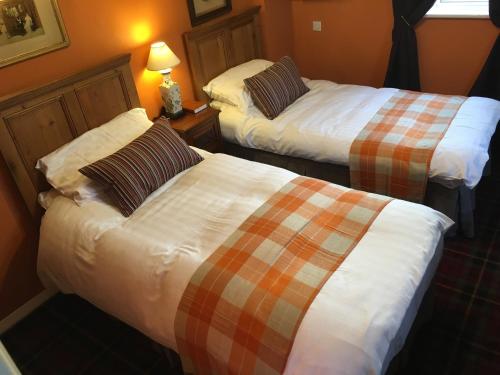 Robin Hood Inn - image 11