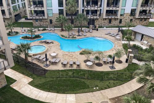 The Waters Condo Building 3 in Horseshoe Bay, USA