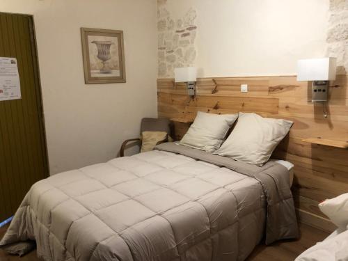 2 twin beds