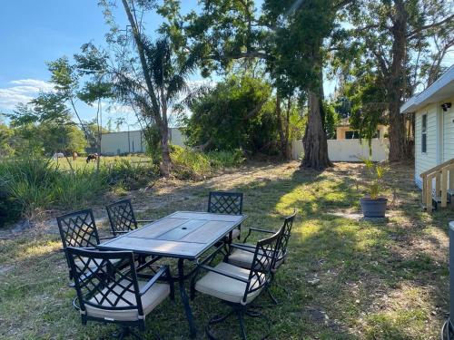 Entire Home in Palmetto Ellenton in เอลเลนตัน (FL)