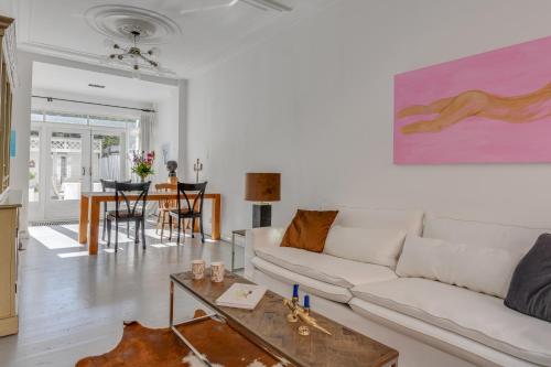 Fasiliteter, Hofdijkstraat in Binnenstad-West