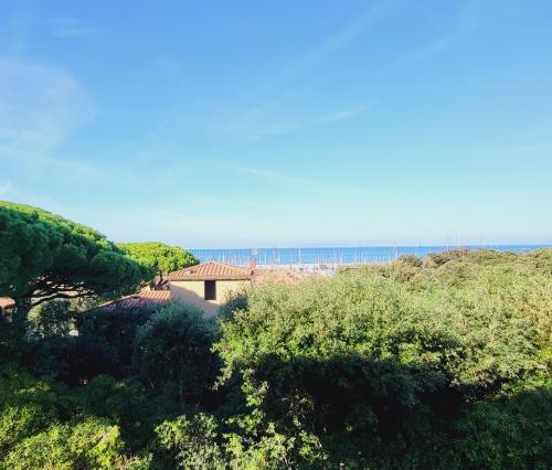 I Boboli app108 - vista mare in Punta Ala