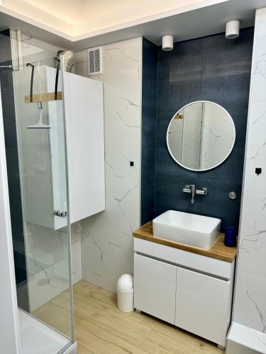 Blue Zone Apartment with FREE Parking, Balcony and Garden, Krakov (fotografie 9)