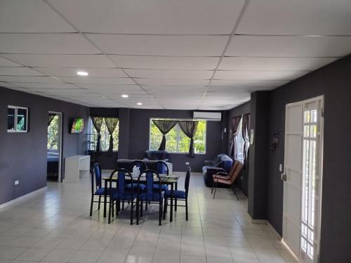 Three-Bedroom Apartment image 5