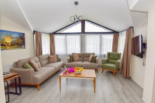 King Suite with Sea View image 7