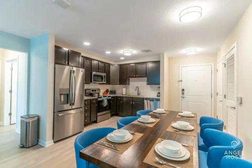 Special Offer Stylish Apartment at Vista Cay - image 14