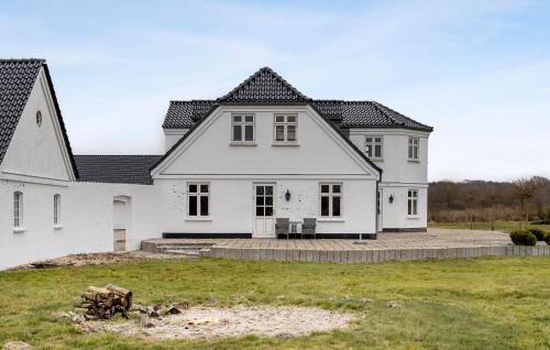 Exterior view, Beautiful Home In Rødding With Wifi in Rodding