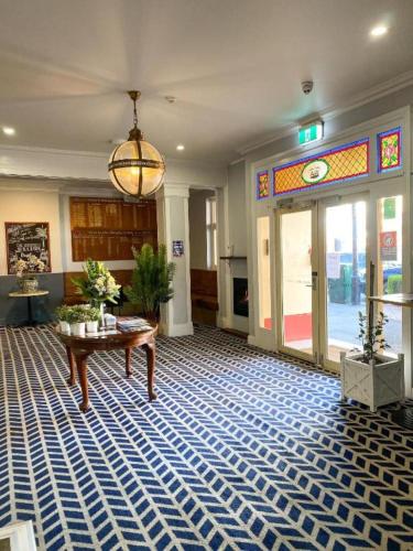 Lobby, The Hampden Suites in Wagga Wagga
