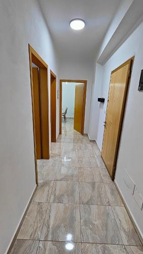 Apartment Thor 18 - image 3