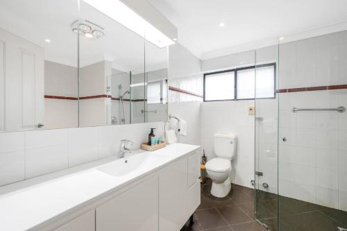 Maroubra Gem Close to Beach Sleep 16 - image 10