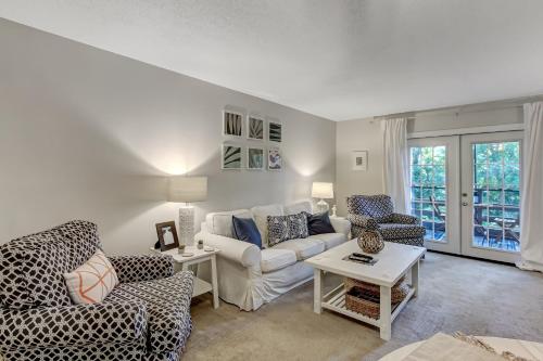 Wooded Views Seclude Condo in Fernandina Beach, USA