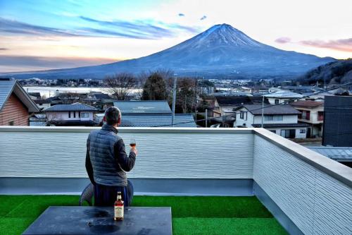 NewOpen大石100C 展望台富士山と河口湖を望む近大石公園歩いて4分