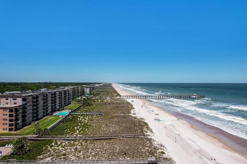 Amelia South Condo - image 10