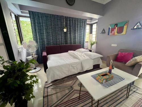 Hidden Gem with Pvt Terrace Bandra, Bombaj (zdjęcie 8)