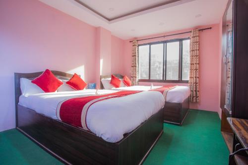 classic room in OYO 137 Hotel Pranisha Inn