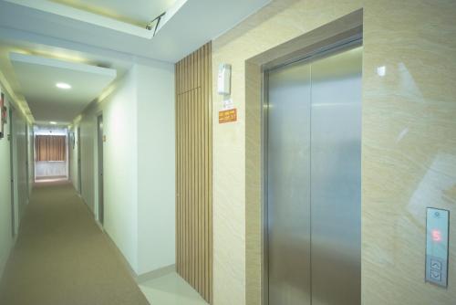 Facilities, Flagship 101 Apple Platinum in Tanah Abang