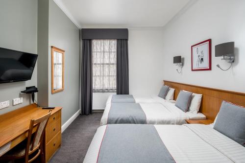 OYO Townhouse New England Victoria - image 11