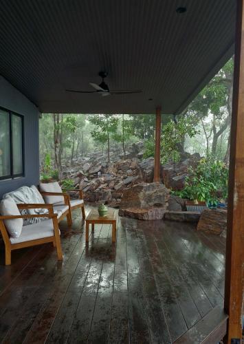 設施, The Ridge Retreat on Litchfield in 巴切勒