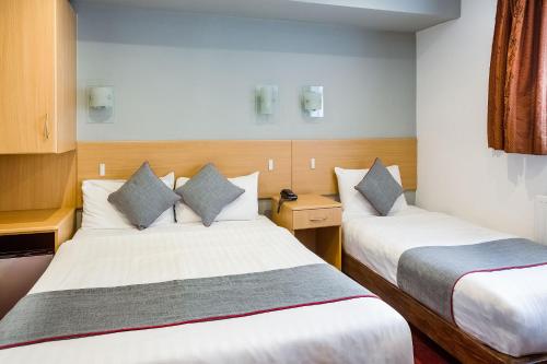 OYO London Guest House - image 4