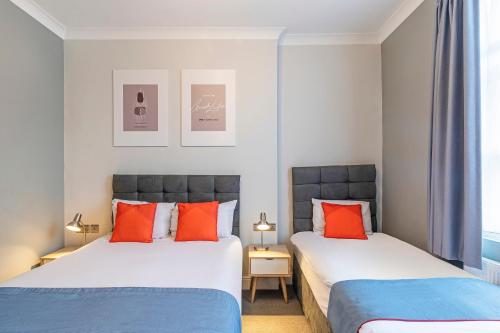 OYO Townhouse Apollo - image 2